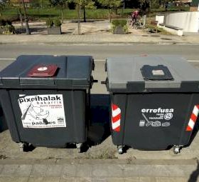 Contenedores cerrados en Ormaiztegi