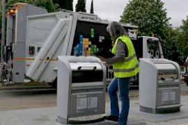 Inspección de contenedores soterrados en Sant Cugat del Vallès